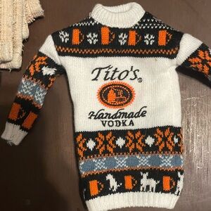 Tito’s Sweater White and Orange for liquor bottle or doll mini sweater cottage